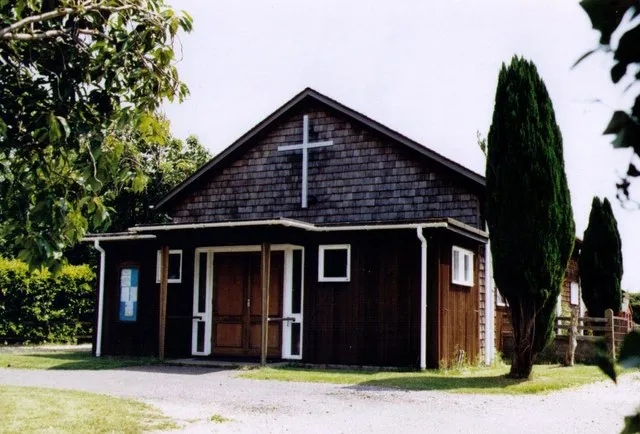 St Peter, Southend