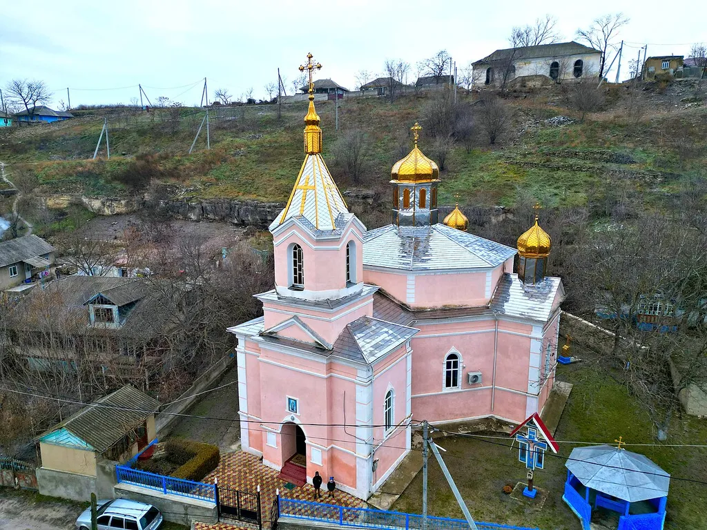This picture was uploaded via app "Wiki Loves Monuments Moldova".