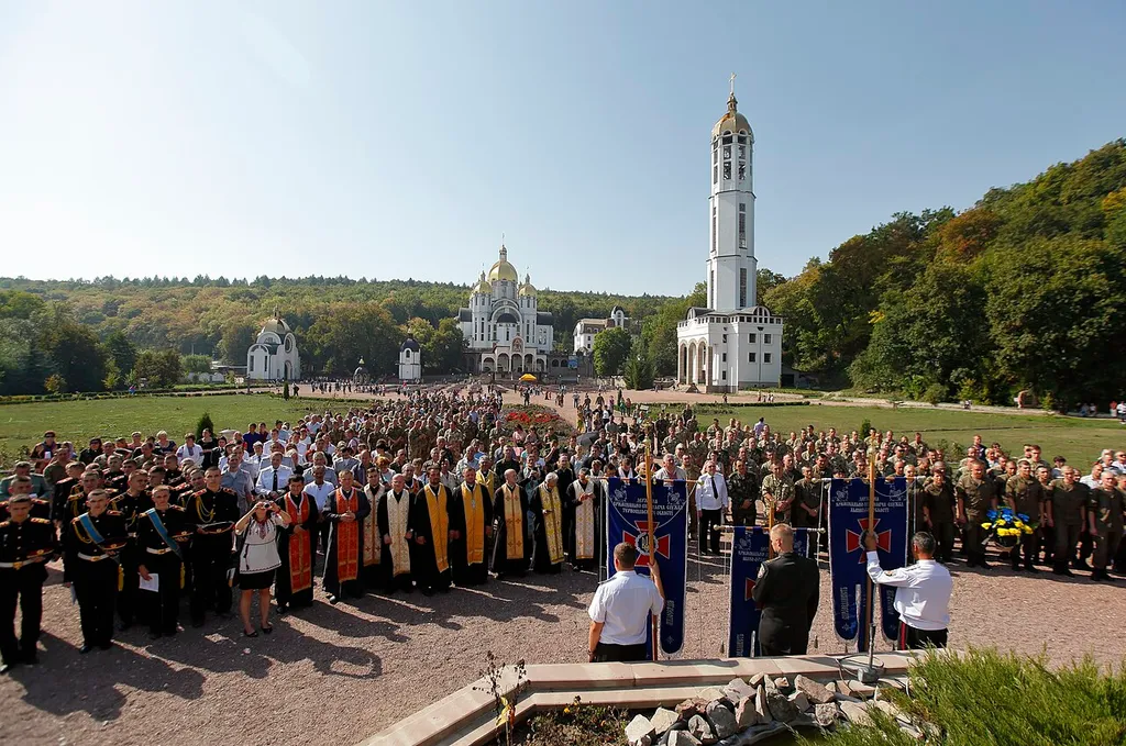 Zarvanytsia Virgin Mary cathedral