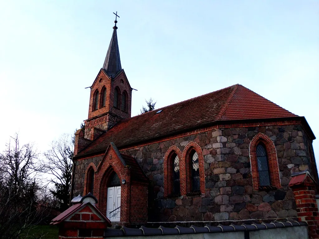 Dorfkirche in Rohlsdorf, Gemeinde Groß Pankow, Landkreis Prignitz
