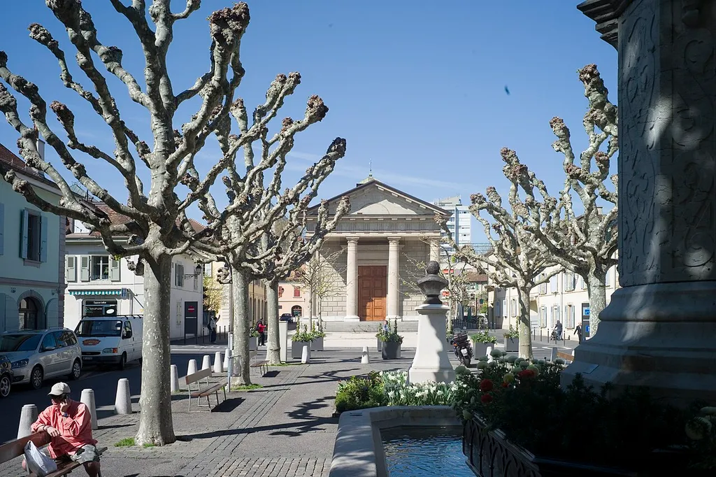 Carouge, Geneva, Switzerland: Place du Temple