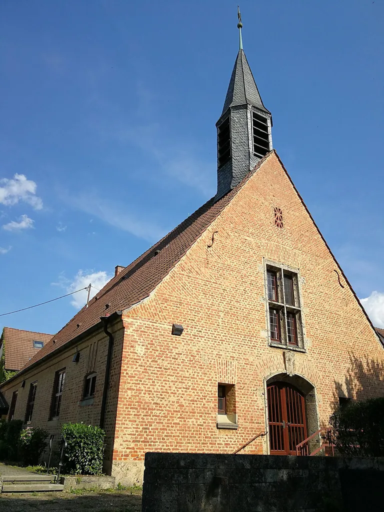 Evangelische Kirche Brucken, Gemeinde Lenningen, Landkreis Esslingen, Baden-Württemberg, Deutschland