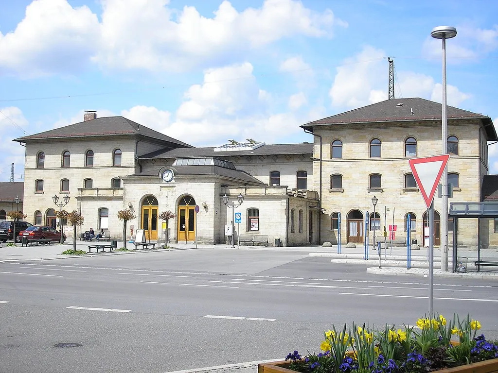 station building at Lichtenfels