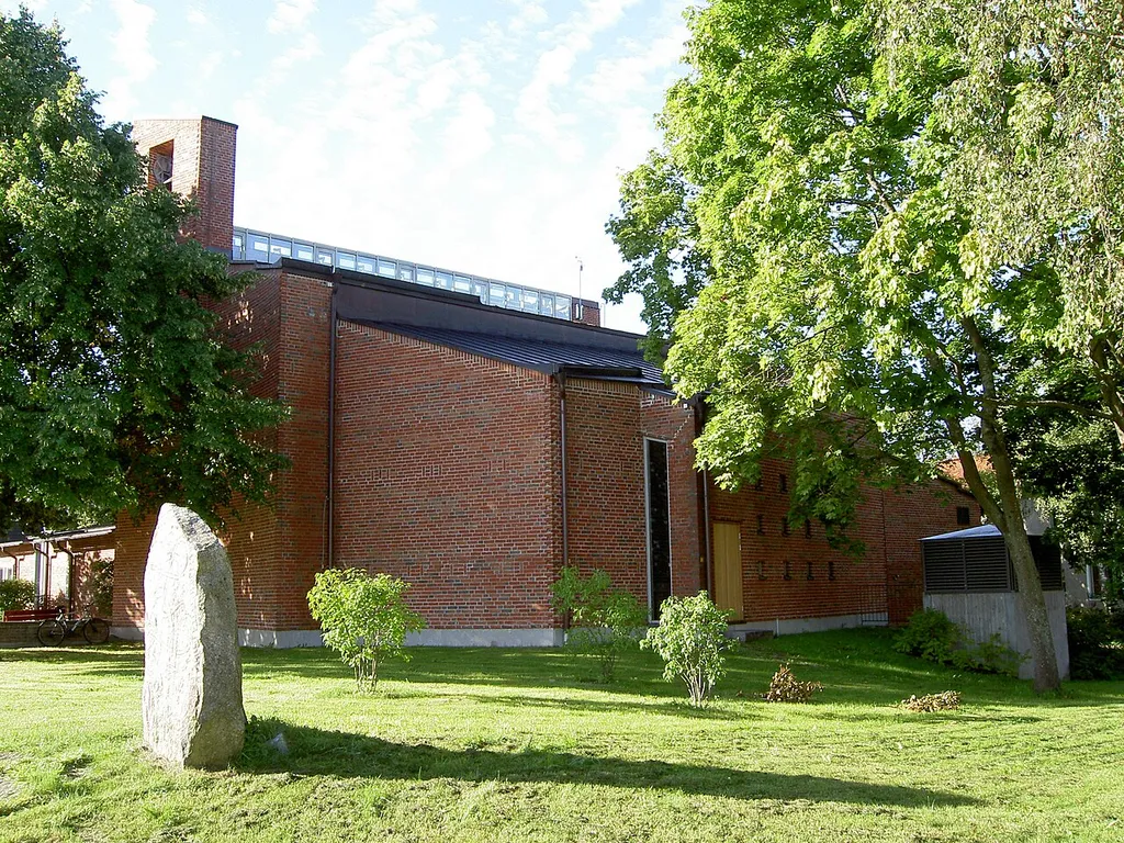 Runestone U Fv1953;263 from Helenelund, now located at Kummelby church.