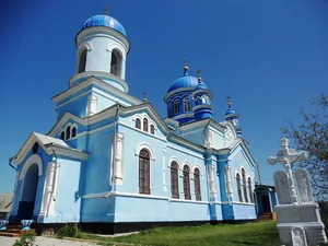 Church of the Intercession in Cinișeuți, Rezina