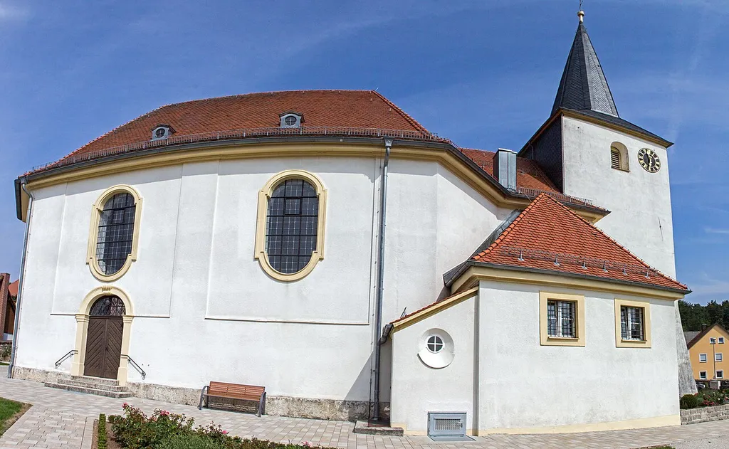 Katholische Pfarrkirche St. Stephan in Moggast