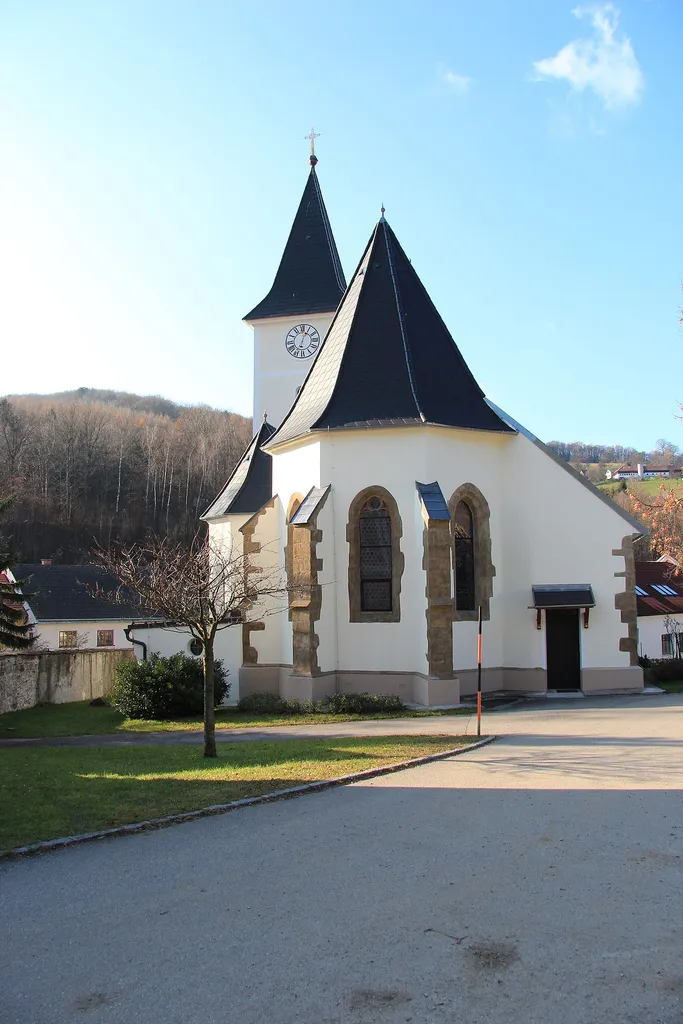 Kirche von Stössing