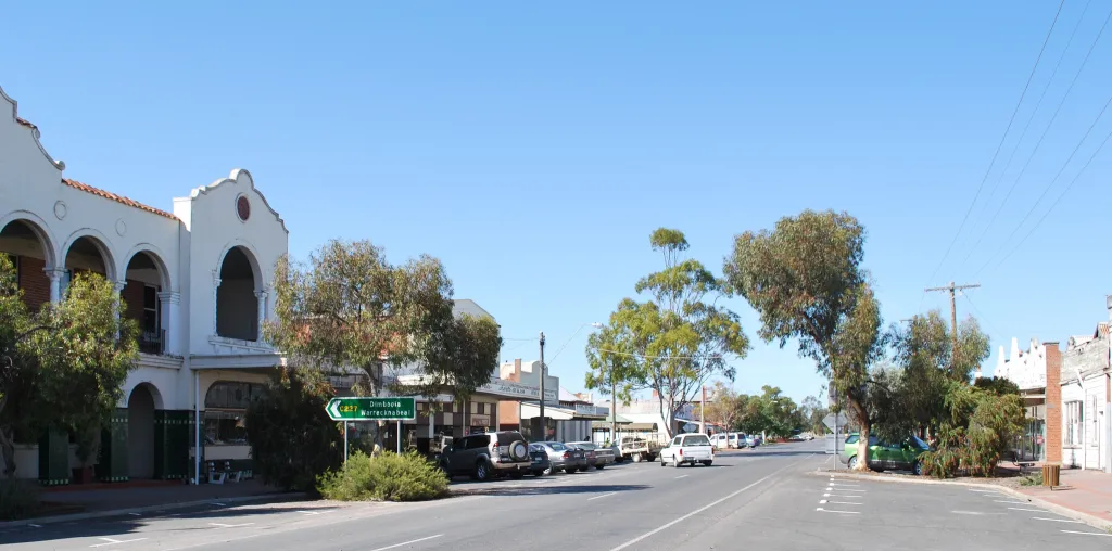 Roy Street, the main street of Jeparit, Victoria, Australia