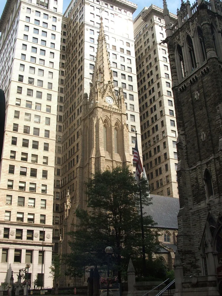 Trinity Cathedral in Downtown Pittsburgh, PA, USA.