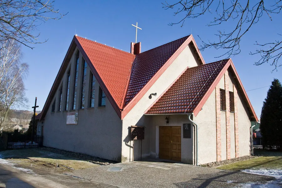 Kościół w miejscowości Czadrów.