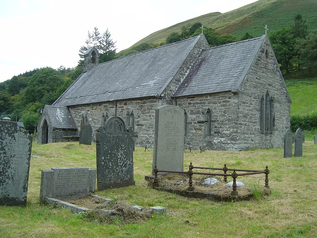 St Tydecho Church, Llanymawddwy Brezhoneg: Iliz Sant Tydecho, Llanymawddwy Cymraeg: Eglwys Sant Tydecho, Llanymawddwy Русский: Церковь Святого Тидехо, Лланимаудуи