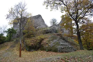 Burg Drégely