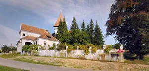 Fortified church in Șomartin, Sibiu