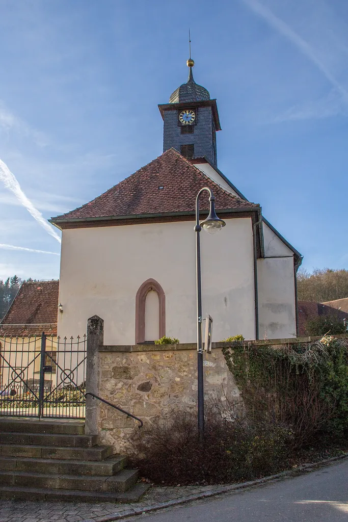 Evangelische Filialkirche, Hüll, Betzenstein, This is a picture of the Bavarian Baudenkmal (cultural heritage monument) with the ID D-4-6234-0199 (Wikidata)
