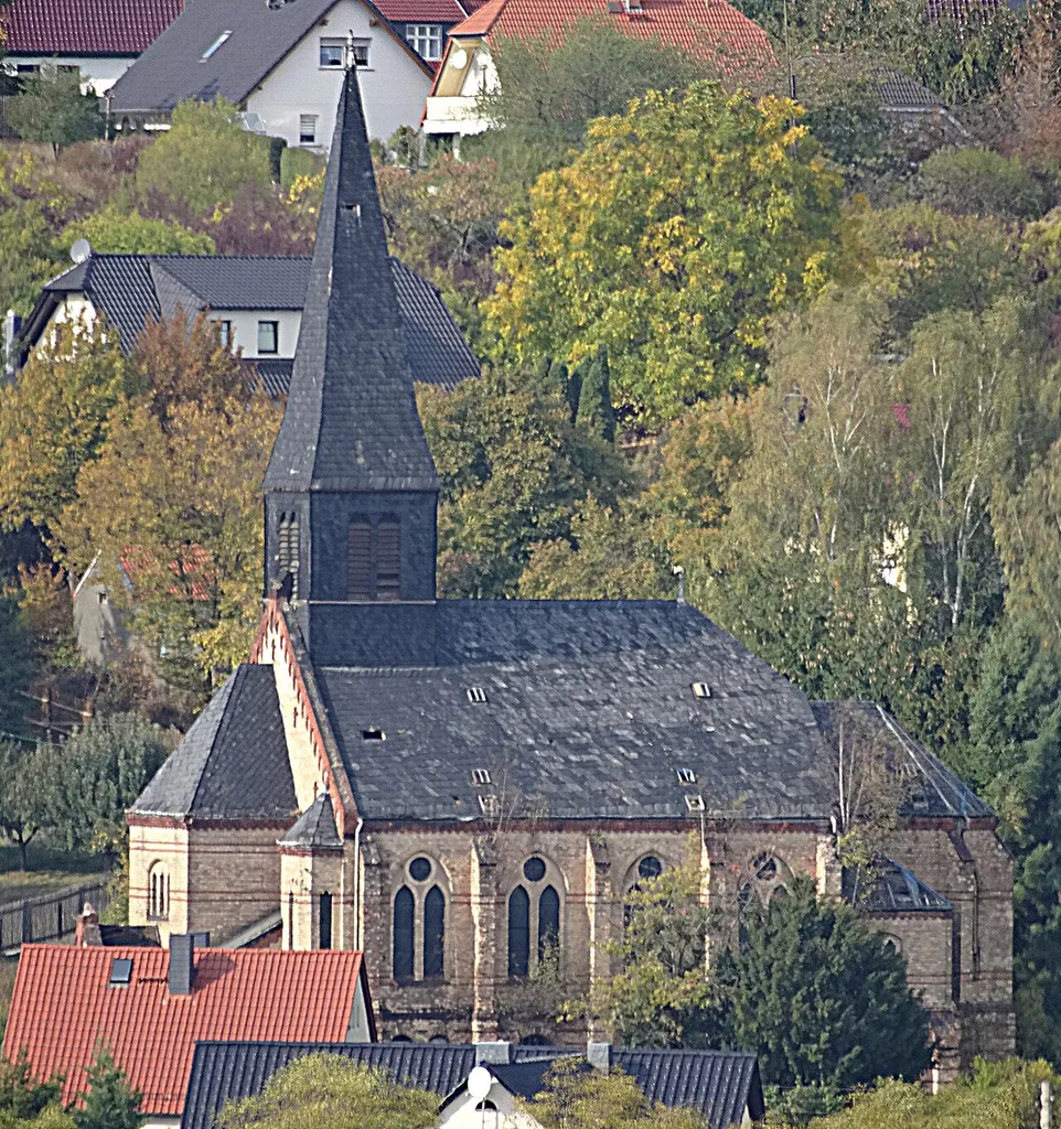 Die Heilandskirche in Hettstedt-Molmeck ist 1899 eingeweiht worden und verfällt heute.