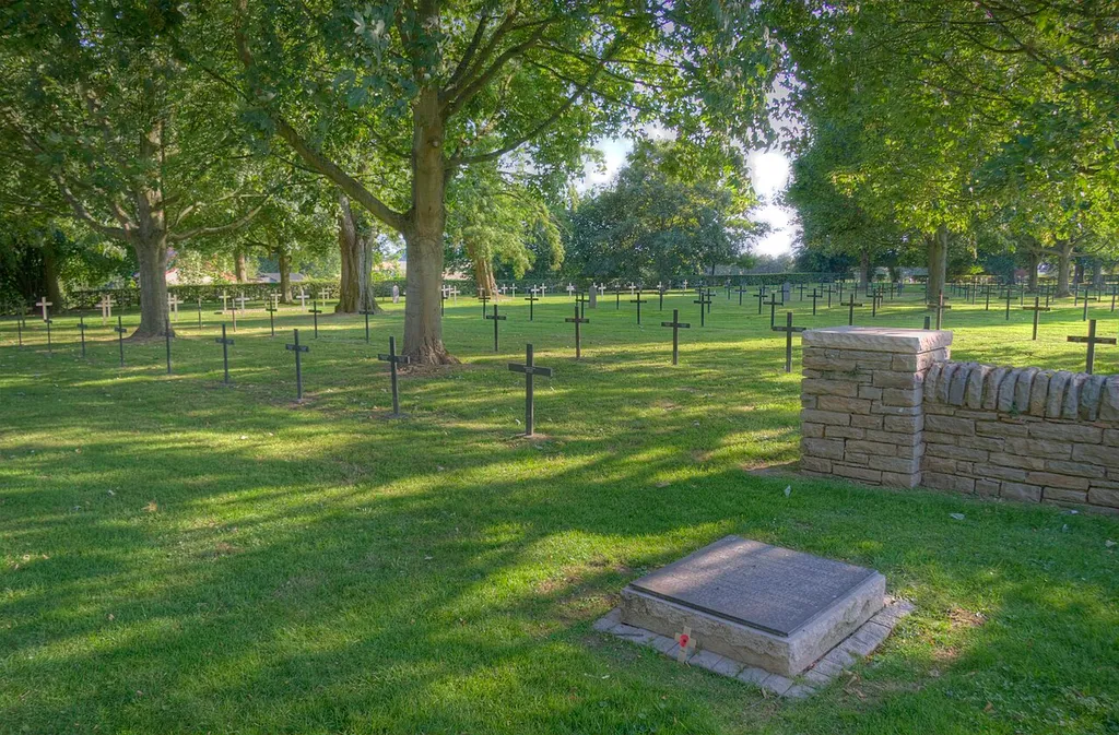 Le cimetière militaire Allemand de Sapignies