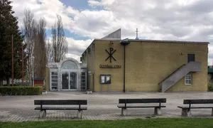 Österäng Church