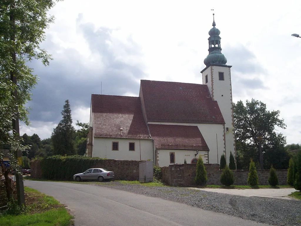 Czernica, kościół pw. św. Michała Archanioła.