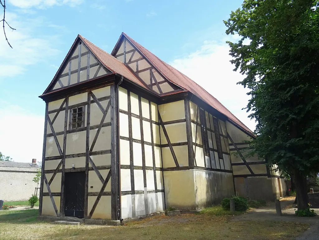 Blumberg, Gemeinde Arzberg,Kirche von Südwesten