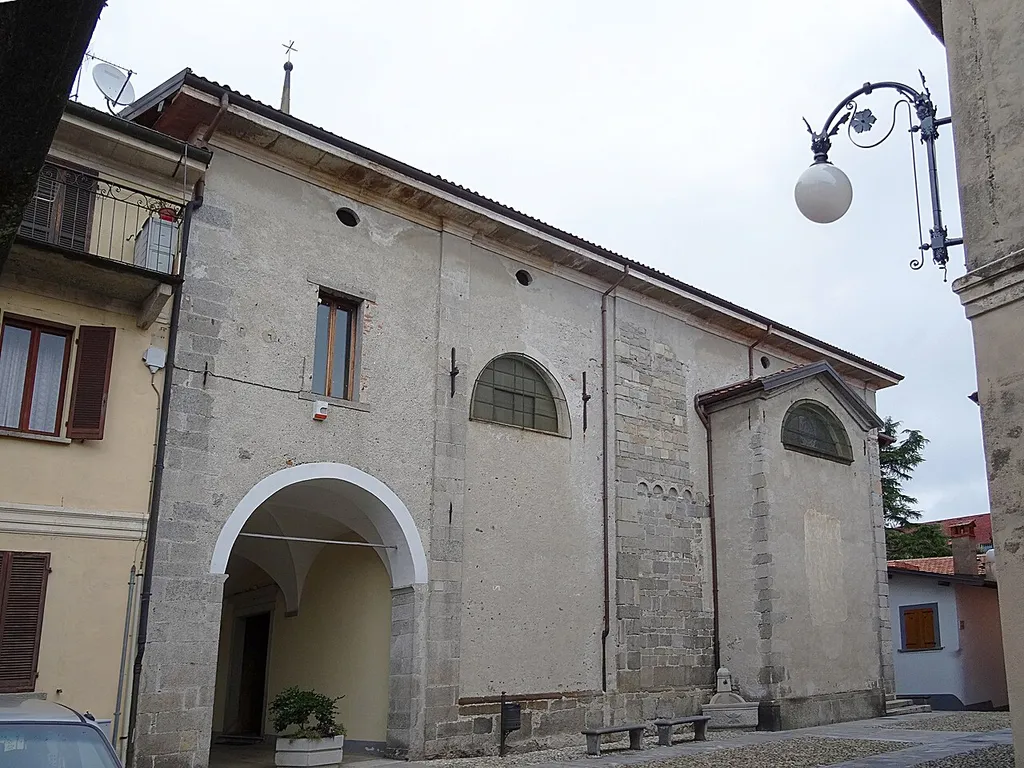 schwer zu finden, Pfarrkirche Santo Stefano in Verbania-Pallanza