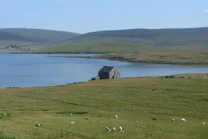 Semblister Church, Semblister