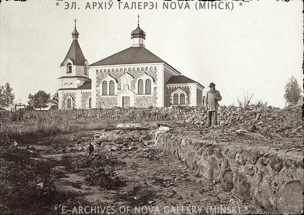 Сабакінцы (Sabakincy). Пакроўская царква-мураўёўка