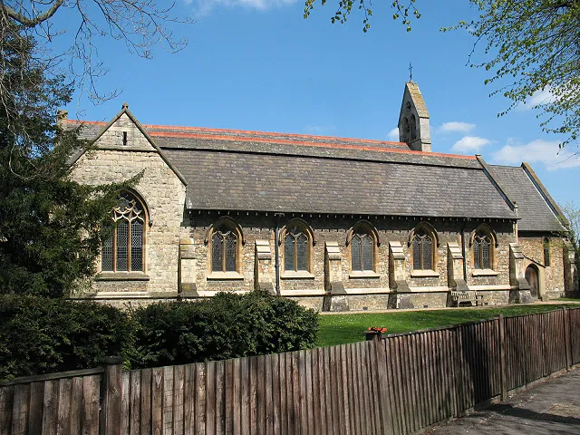 Christ Church, New Malden: south aisle