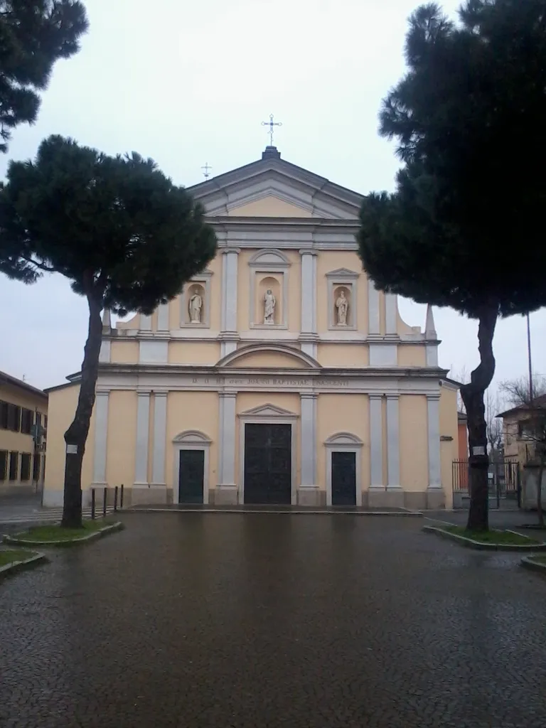 La chiesa parrocchiale di Cisliano (MI) - Italy