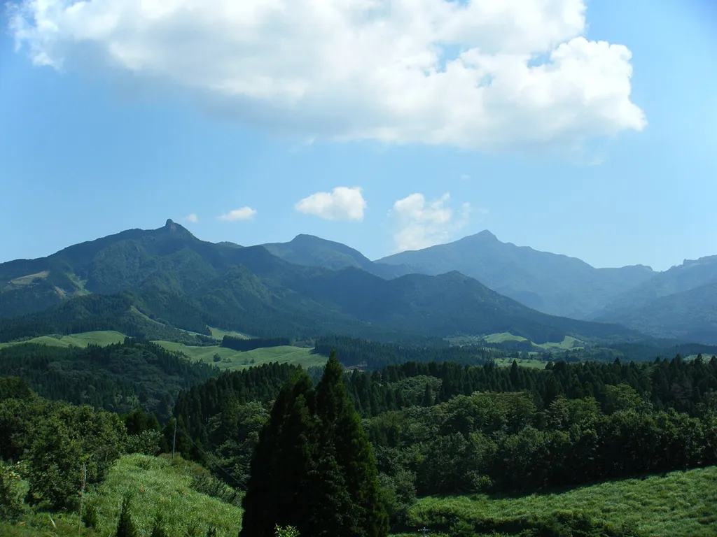 Sobo-Katamuki Quasi-National Park