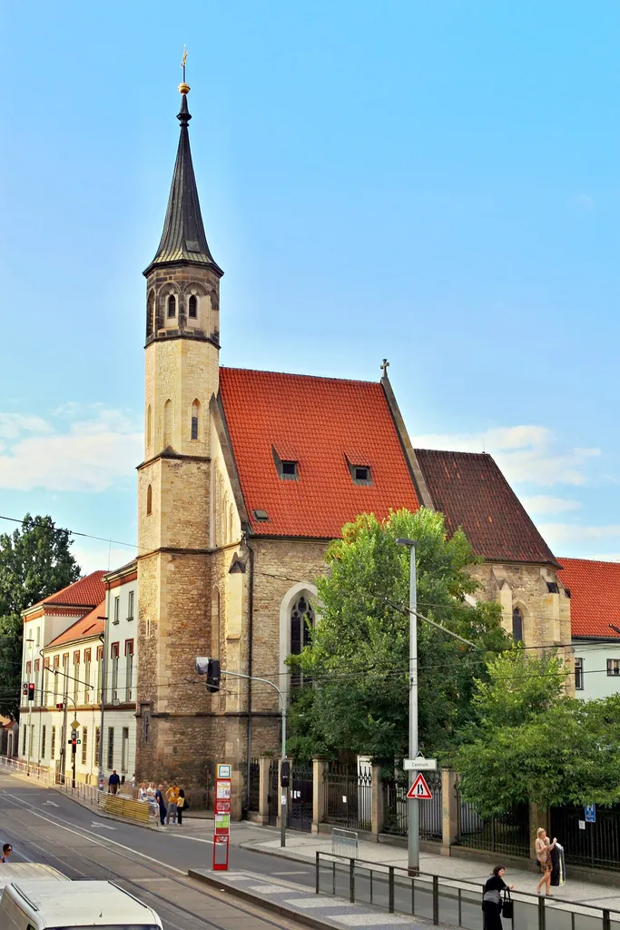 Kostel Zvěstování Panny Marie Na trávníčku (Na slupi)