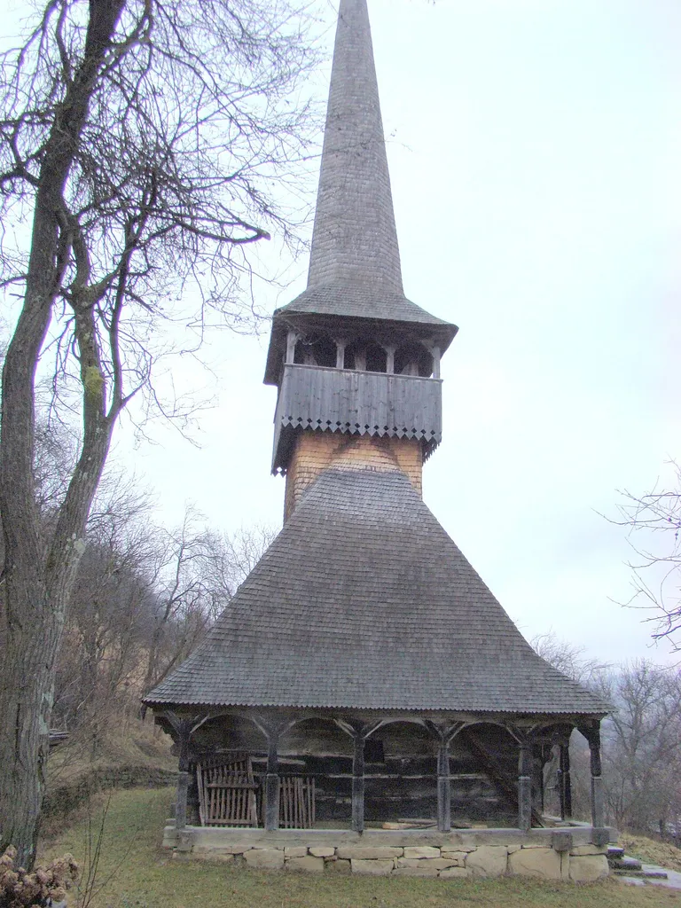 Biserica de lemn „Sf,Arhangheli” din Voivodeni, Sălaj