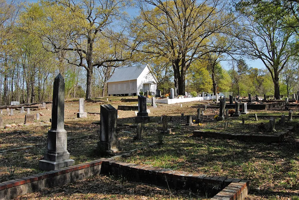 Omer Christian Church and Cemetery