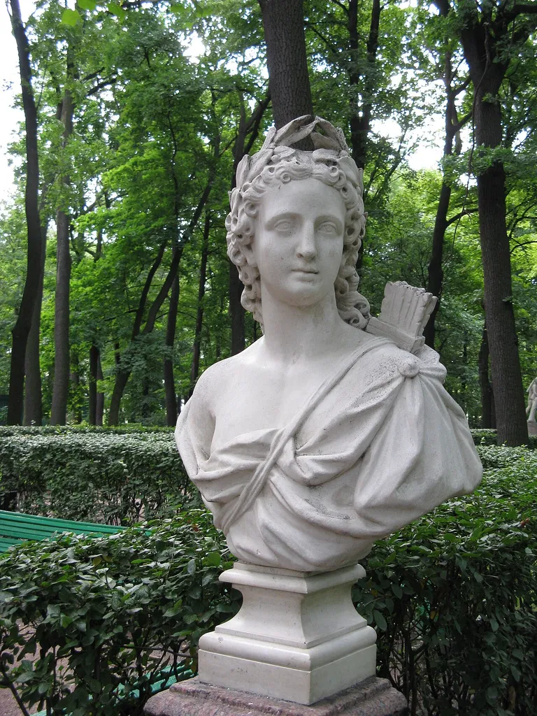 Allegory of Sun (bust in Summer Garden)