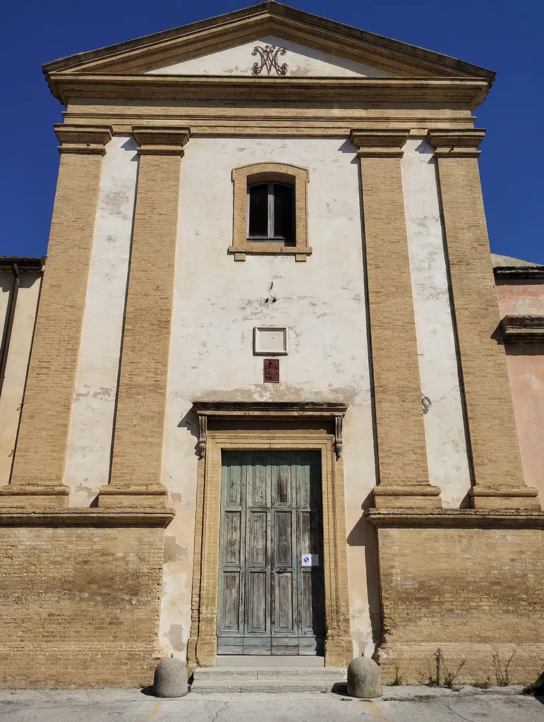chiesa di San Giuseppe della frazione di Candia (AN)