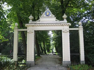 Entrance gate to Frankendael