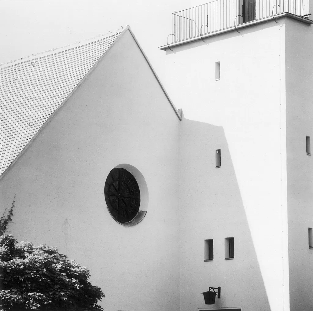 Trinitatiskirche Leipzig, Theodor-Neubauer-Straße 16