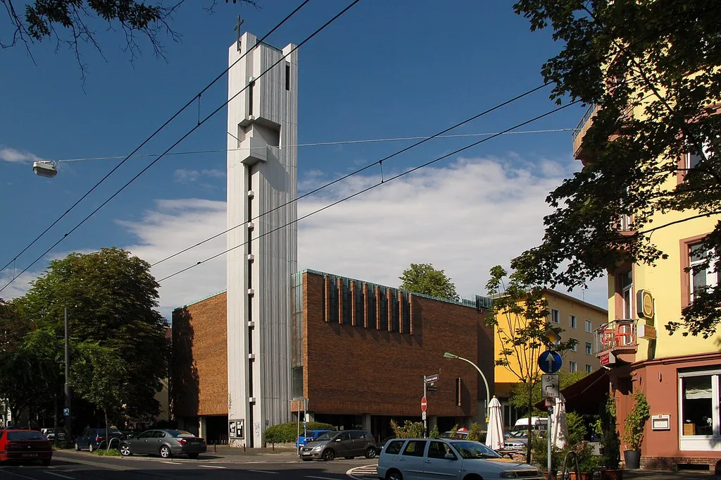 Gethsemanekirche Frankfurt am Main, Eckenheimer Landstraße/Neuhofstraße