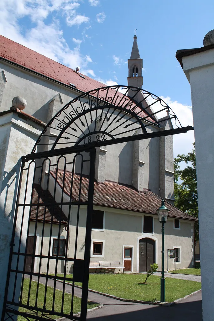 Spitalskirche in de:Perchtoldsdorf