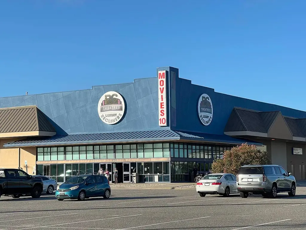 RC Theaters Movies 10