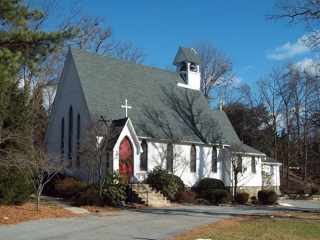 St. Mary's Episcopal Church, Woodlawn MD, December 2009