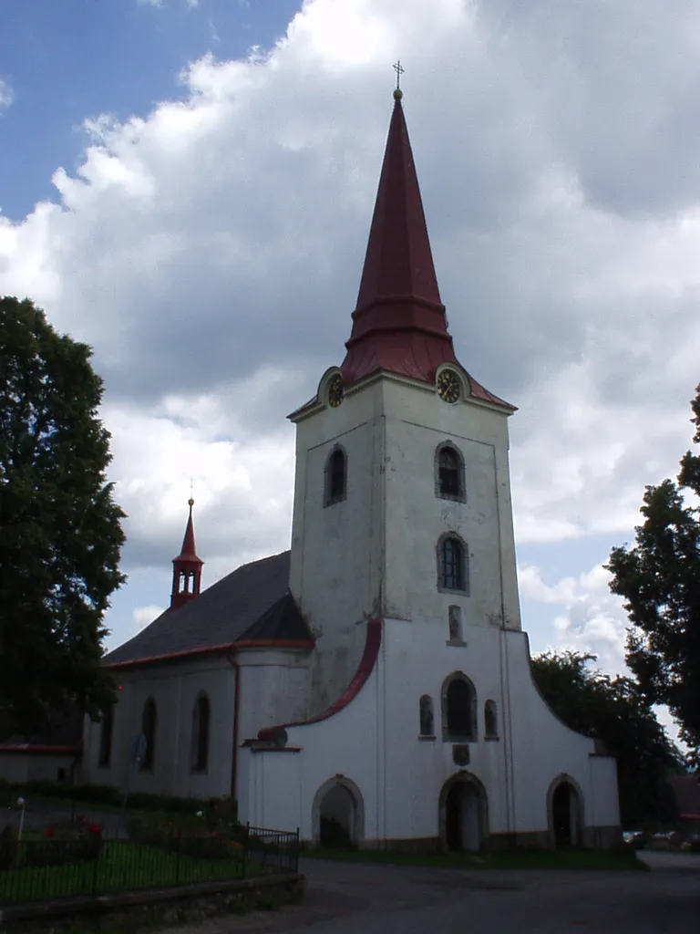 kostel sv. Mikuláše ve Světlé pod Ještědem - vchod