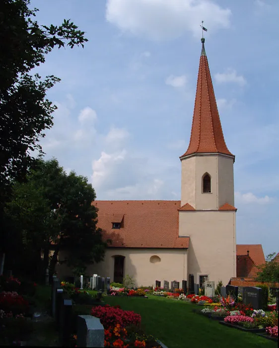 Kirche St. Maria mit Oberem Friedhof