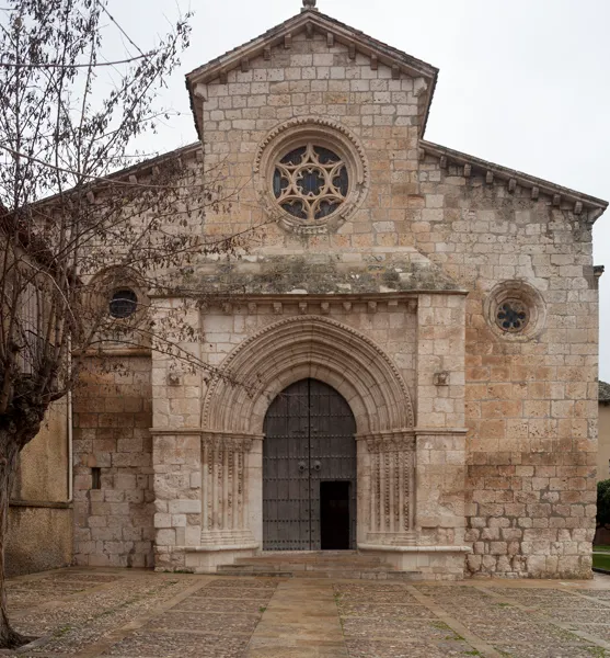 Iglesia de San Felipe; Brihuega, Castilla-La Mancha, Guadalajara, Spain; ; ref: PM_097095_E_Brihuega; fachada occidental; Photographer: Paul M.R. Maeyaert; www.pmrmaeyaert.eu; © Paul M.R. Maeyaert; pmrmaeyaert@gmail.com; Cultural heritage; Europeana; Europe/Spain/Brihuega;