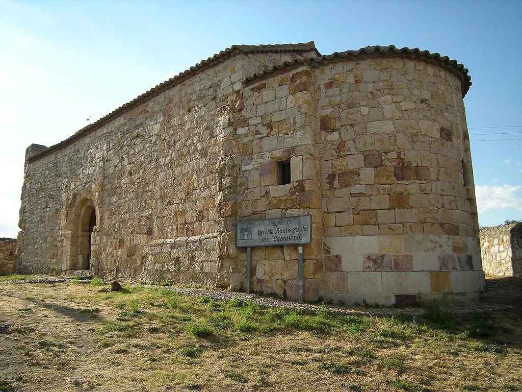 Built at the beginning of XII century, it's named after the medieval apostle patron: Santiago. Second part of names comes from the medieval tradition stating that in this church, Rodrigo Díaz de Vivar, el Cid was armored knight.