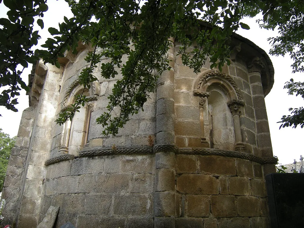 Iglesia de San Salvador de Vilar de Sarria