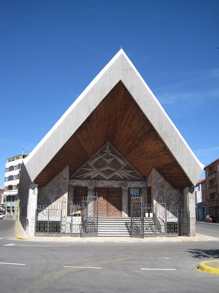 Iglesia de San Pedro, en el barrio de Rectivía, Astorga (España).