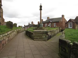 Malpas War Memorial, St Oswald's Churchyard
